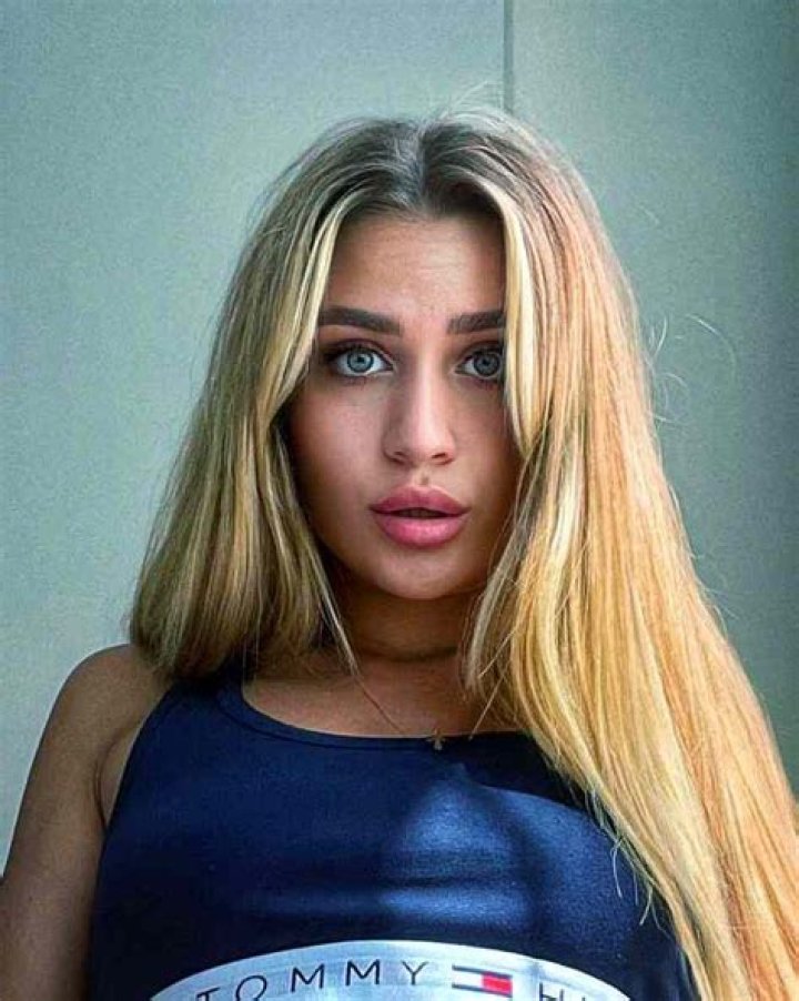 
Alyssa Miller Height, Weight, Net Worth, Age, Birthday, Wikipedia, Who, Nationality, Biography 