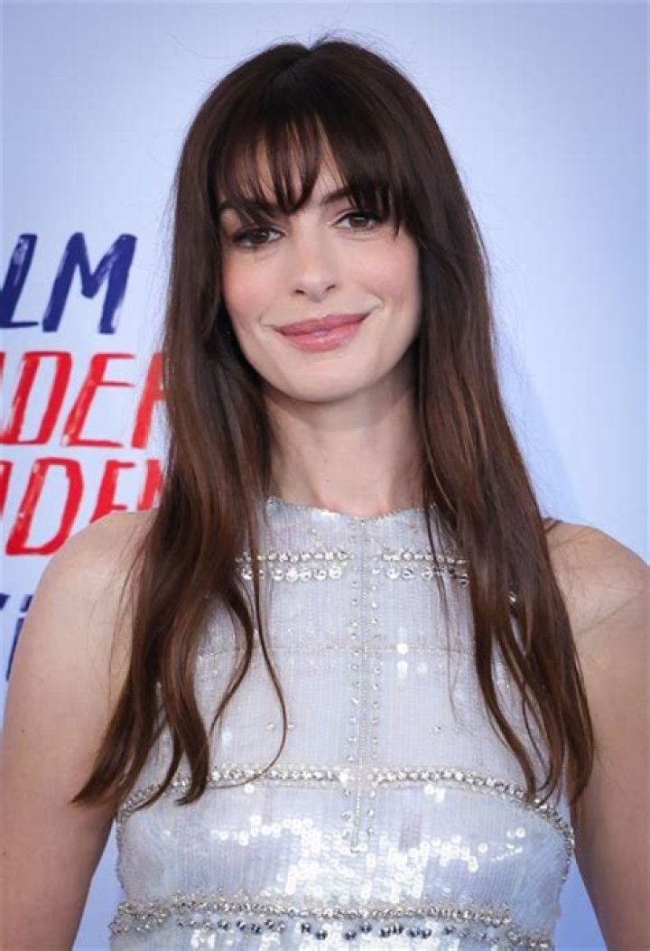 Anne Hathaway’s Net Worth, Biography, Career, Awards, Fact and Life Story
