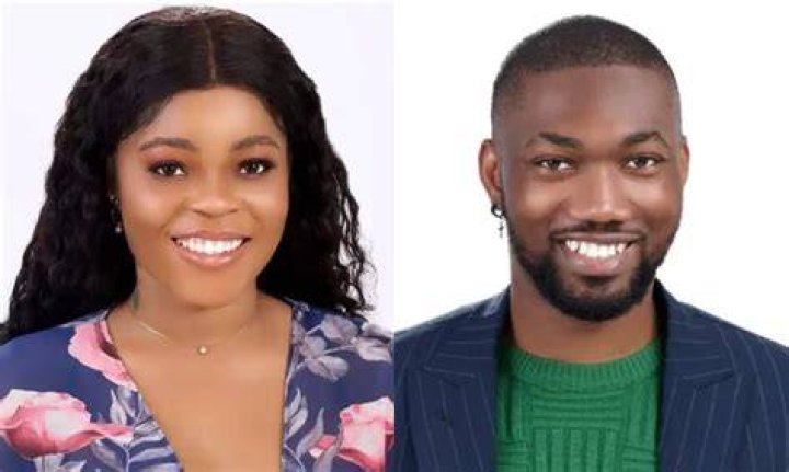 
#BBNaija: Deji Sends Chichi Flowers And Congratulatory Note As She Bags First Endorsement 