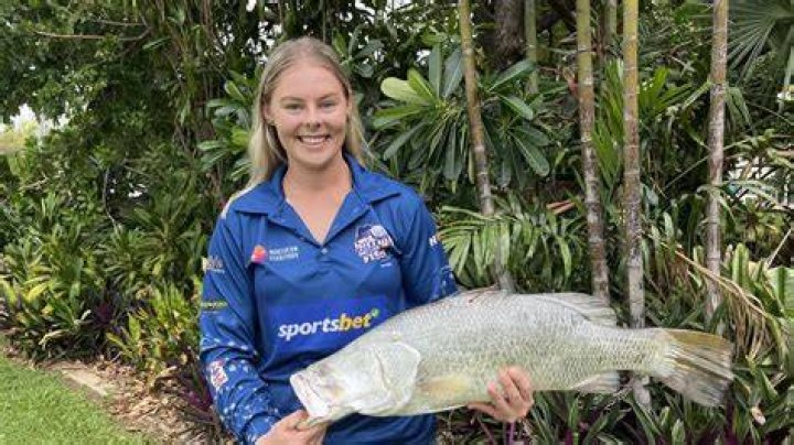 
Chloe Frost Age, Birthday, Wikipedia, Who, Nationality, Biography 