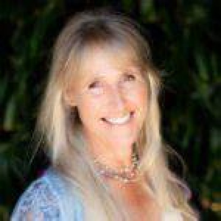 Gwendolyn Sontheim Meyer’s Net Worth, Biography, Career, Awards, Fact and Life Story