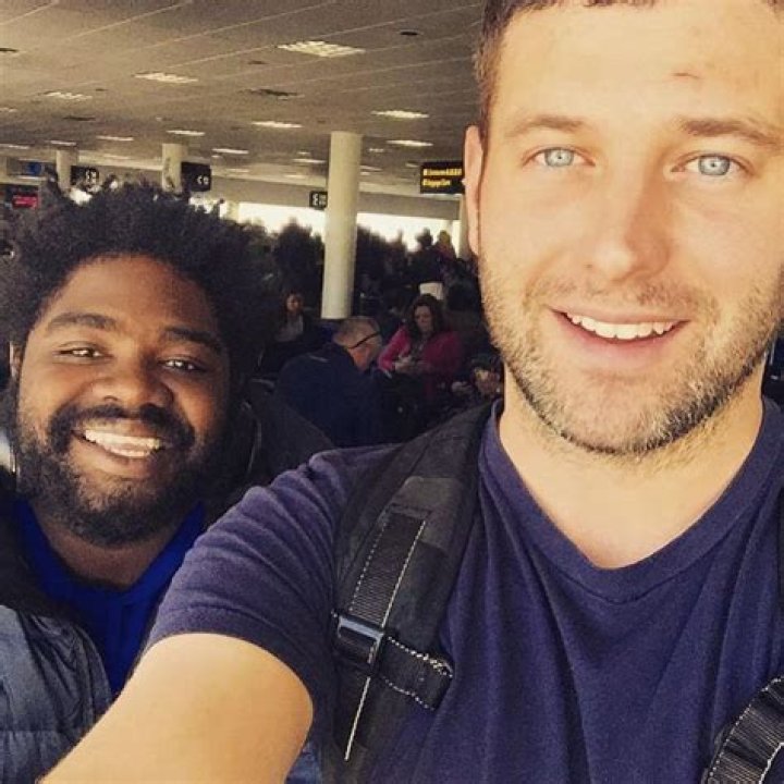 
Is Brent Morin Dating Angie Simms? Meet The Comedian On Instagram 
