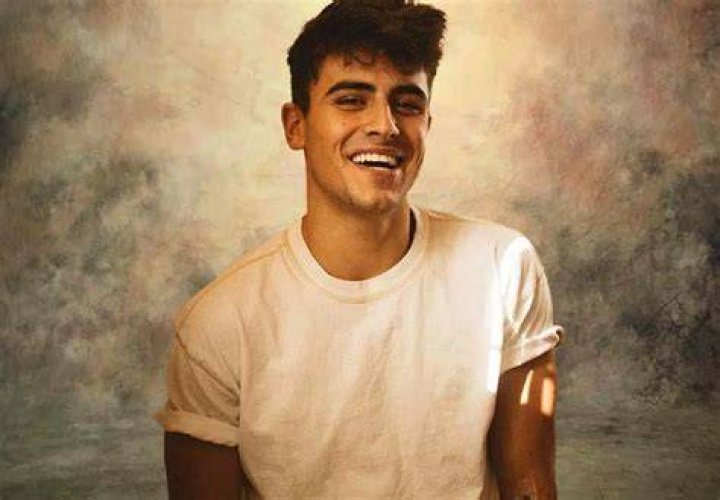 Jack Gilinsky Height, Weight, Net Worth, Age, Birthday, Wikipedia, Who, Nationality, Biography