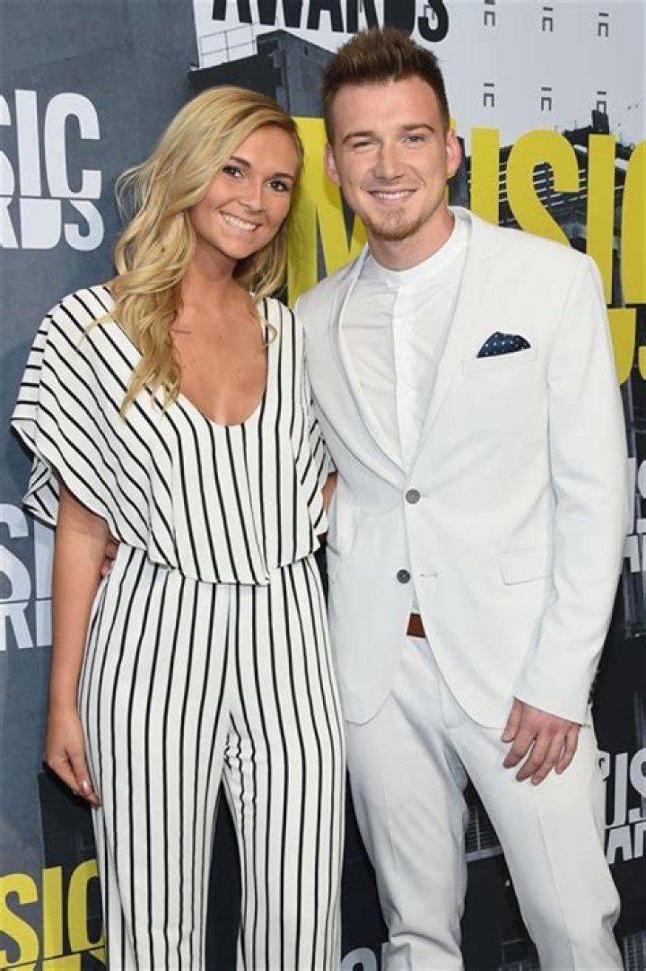 
Lexi Brumback And Her Boyfriend Dominic Green Are Engaged To Each Other 