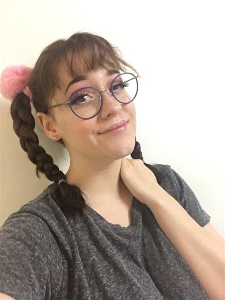 
Maddie Durdant Height, Weight, Net Worth, Age, Birthday, Wikipedia, Who, Nationality, Biography 