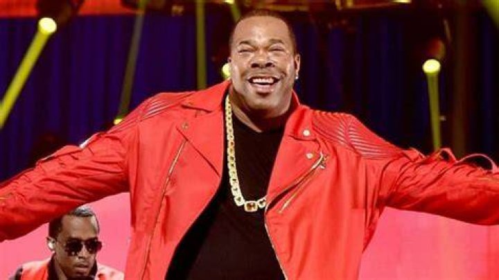 
“Needs that same energy y’all give men that do this”: Busta Rhymes receives support after throwing drink at woman for touching his behind 