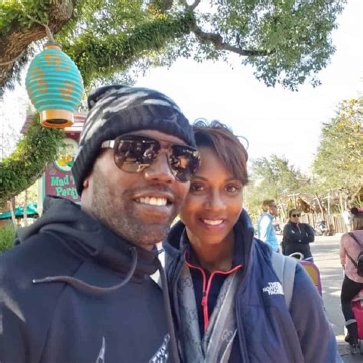 Randy Moss is Married to Wife: Lydia Moss. Kids.
