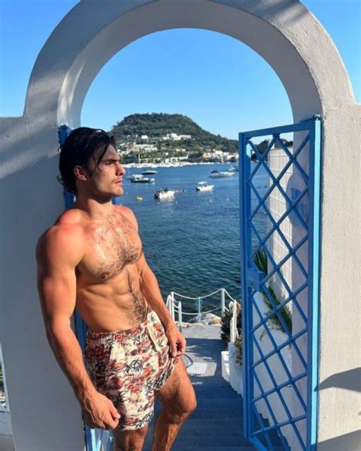 Spencer Robertson Height, Weight, Net Worth, Age, Birthday, Wikipedia, Who, Instagram, Biography