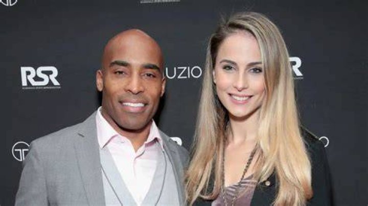 Tiki Barber Net Worth: Bio-Wiki, Age, Twin Brother, Wife, Children, Height