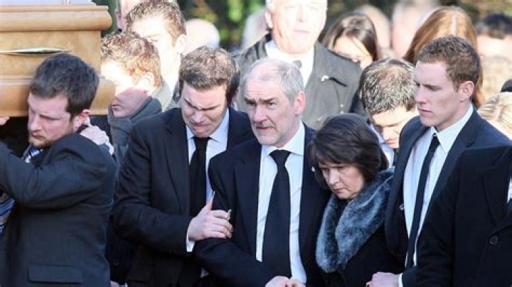 
Twitter Video Clip Of Mocking The Murder Of Michaela McAreavey -What Actually Happened? 