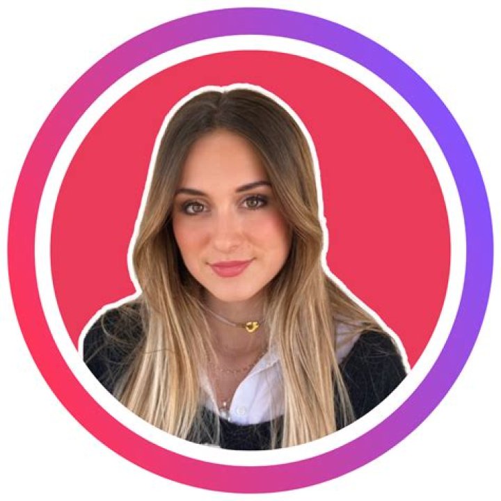 Who Is Kallmekris On TikTok? Details About Her Full Name And Sexuality