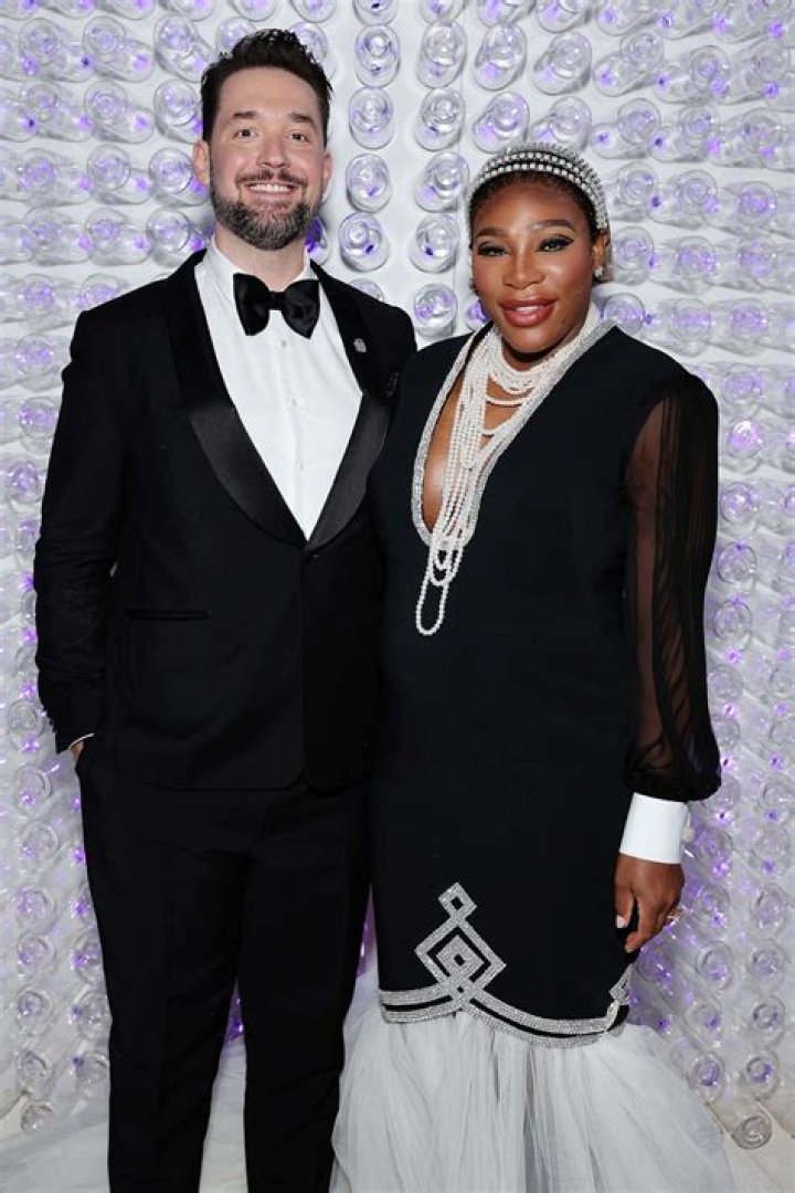 
Who Is Serena Guthrie Husband Bob Kersten? Meet The Couple On Instagram 